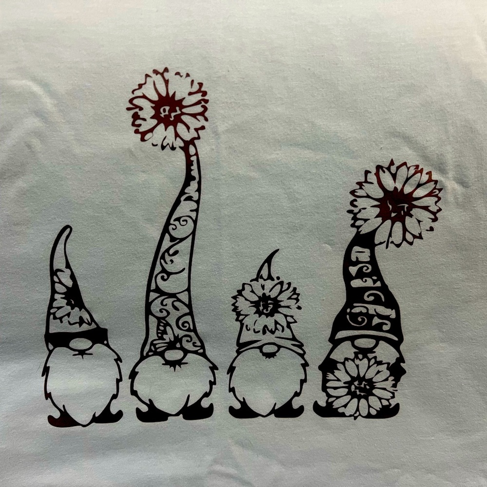 Cute gnome tshirt
